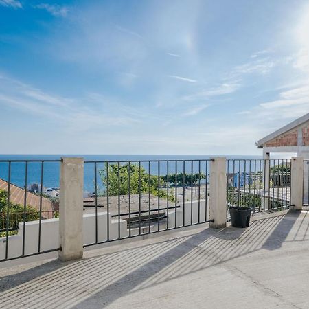 Apartmani Vittoria Бар Экстерьер фото