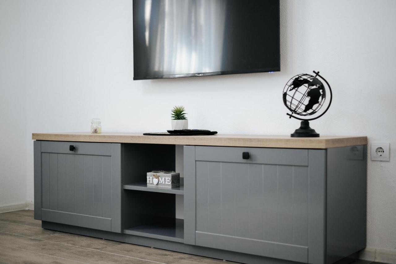 Apartmani Vittoria Бар Экстерьер фото